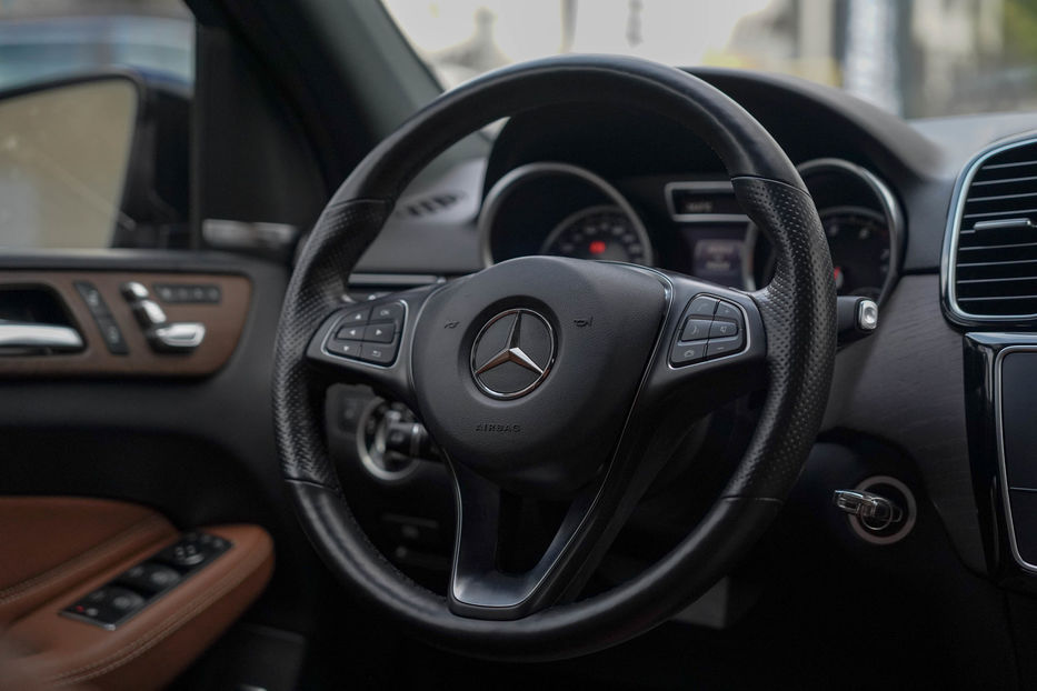 Продам Mercedes-Benz GLE-Class 400 4Matic 2018 года в Черновцах