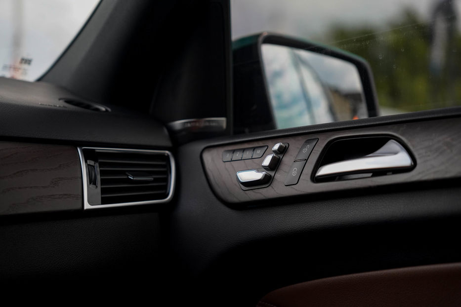 Продам Mercedes-Benz GLE-Class 400 4Matic 2018 года в Черновцах