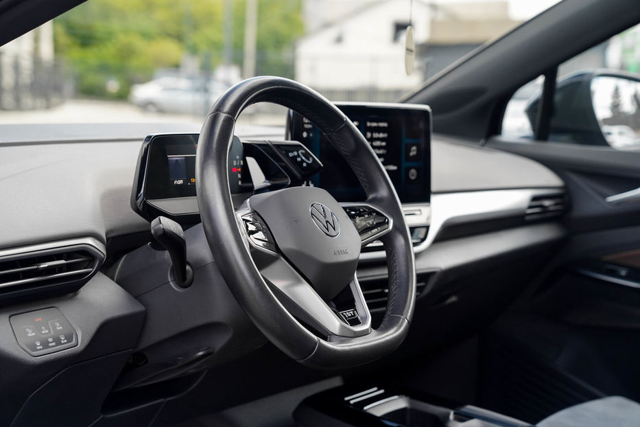 Продам Volkswagen ID.4 1ST 2021 года в Черновцах