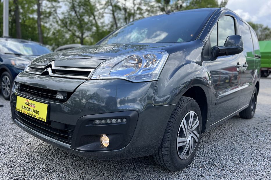 Продам Citroen Berlingo пасс. electro (KOMIS) 2018 года в г. Умань, Черкасская область