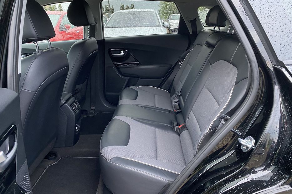 Продам Kia Niro ТепловийПдгрвсидінькермаСлзони 2021 года в Львове