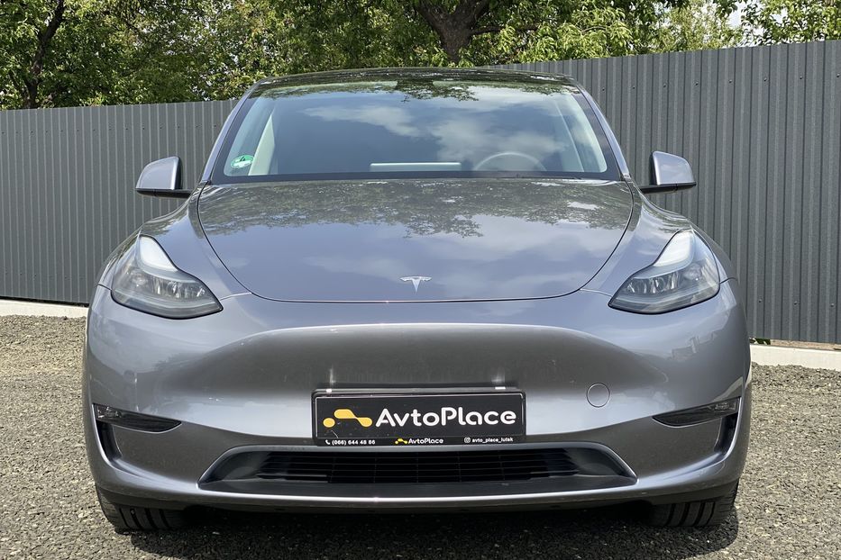 Продам Tesla Model Y 2023 года в Луцке