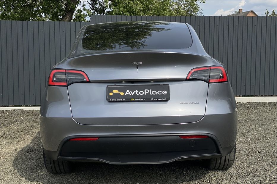 Продам Tesla Model Y 2023 года в Луцке