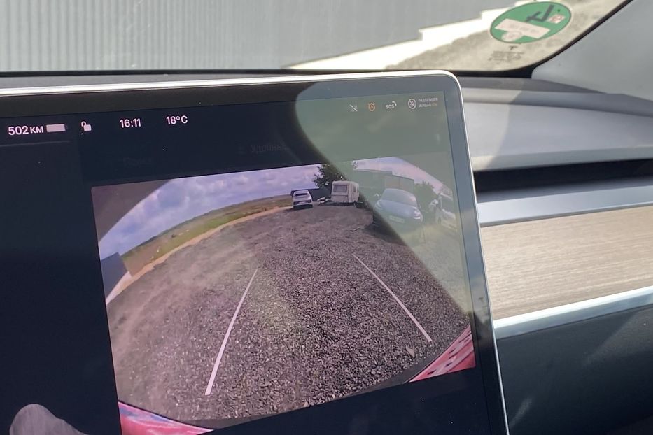 Продам Tesla Model Y 2023 года в Луцке