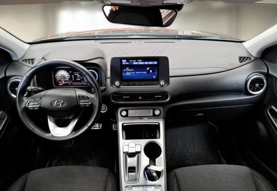 Продам Hyundai Kona 64квт  2019 года в Львове