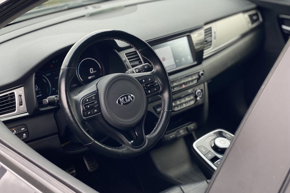 Продам Kia Niro 2019 года в Луцке