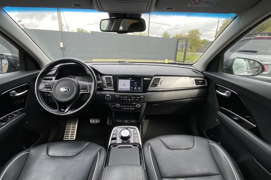 Продам Kia Niro 2019 года в Луцке