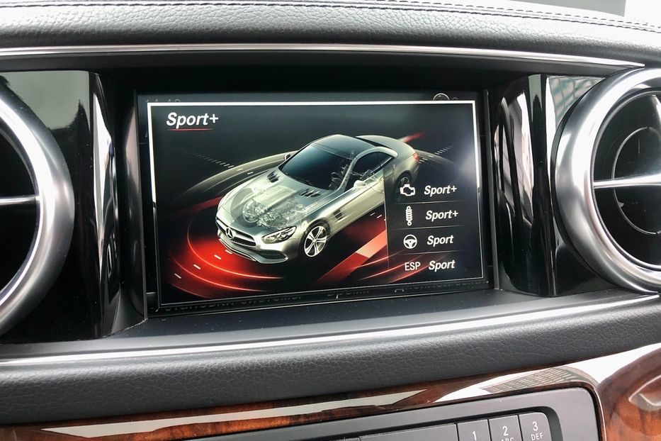 Продам Mercedes-Benz SL-Class 450 AMG 2017 года в Киеве