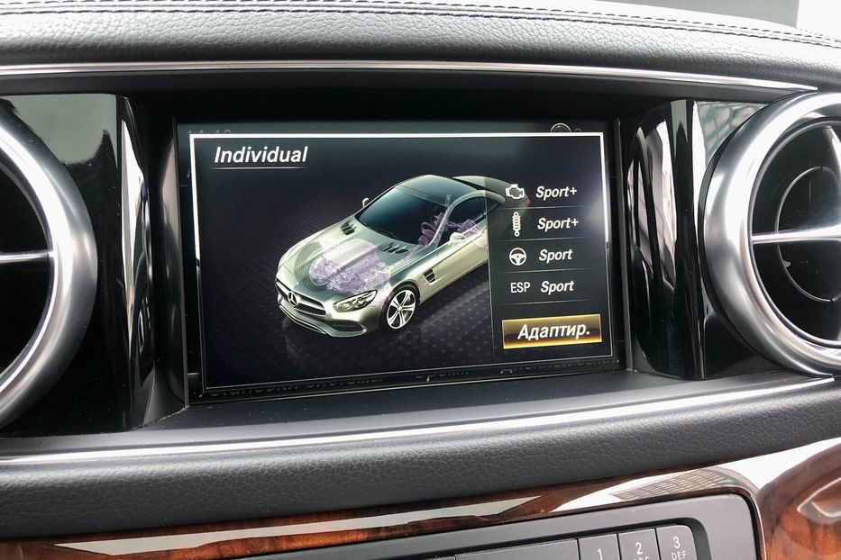Продам Mercedes-Benz SL-Class 450 AMG 2017 года в Киеве