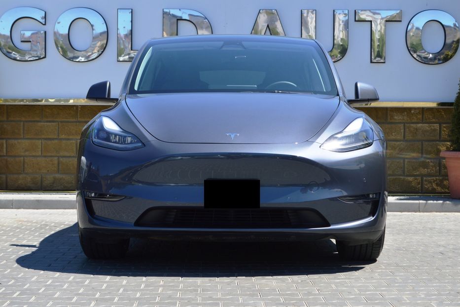 Продам Tesla Model Y Performance 2023 года в Одессе