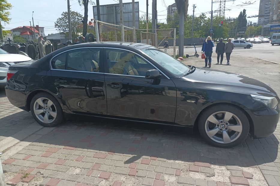 Продам BMW 528 максимал 2008 года в Одессе