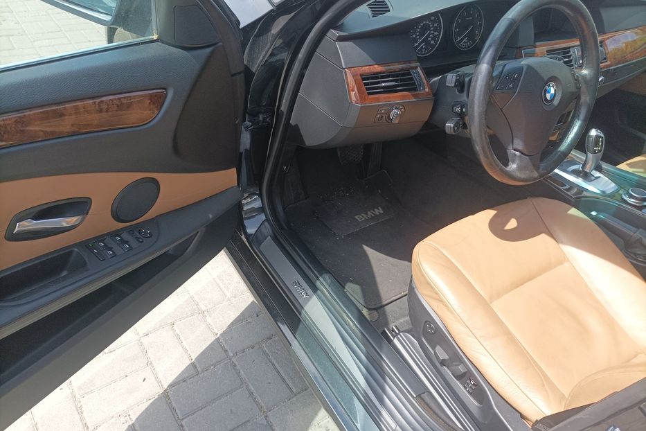 Продам BMW 528 максимал 2008 года в Одессе