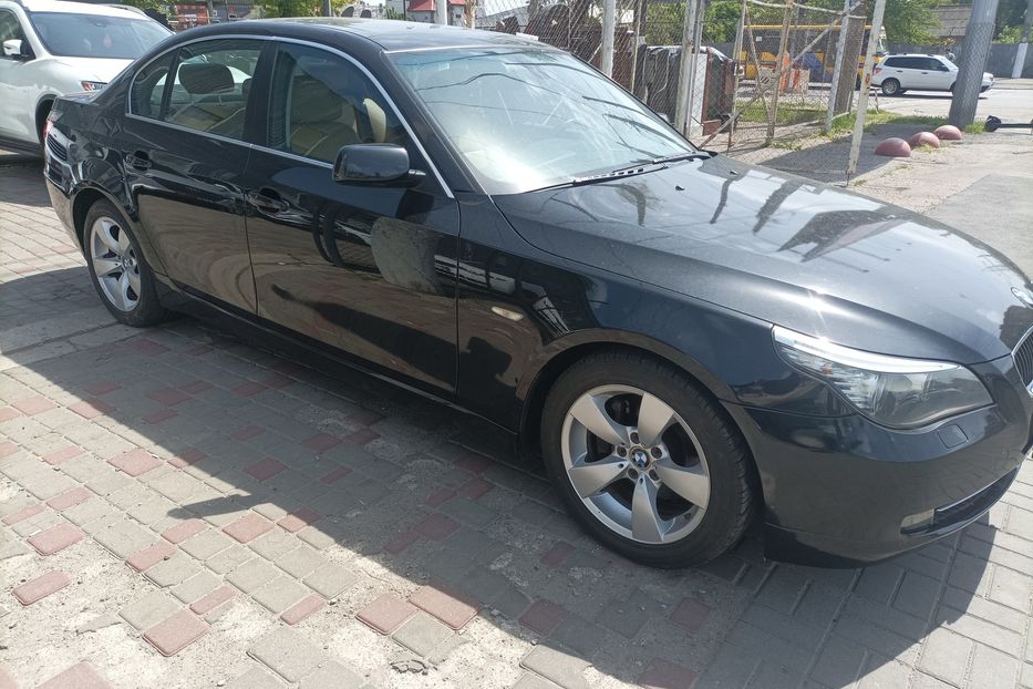 Продам BMW 528 максимал 2008 года в Одессе
