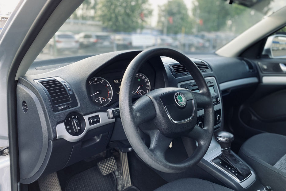 Продам Skoda Octavia A5 2012 года в Киеве