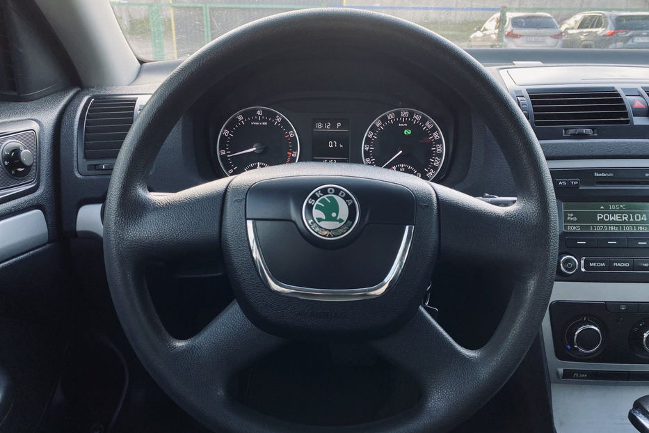 Продам Skoda Octavia A5 2012 года в Киеве