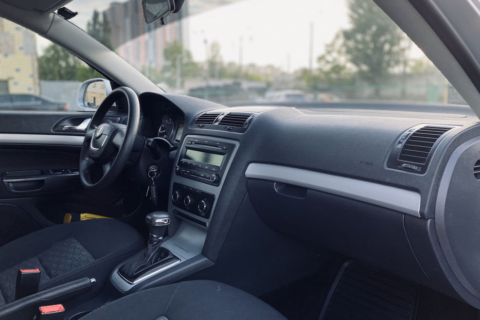 Продам Skoda Octavia A5 2012 года в Киеве