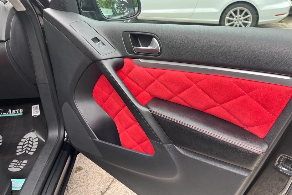 Продам Volkswagen Tiguan 2011 года в Черновцах