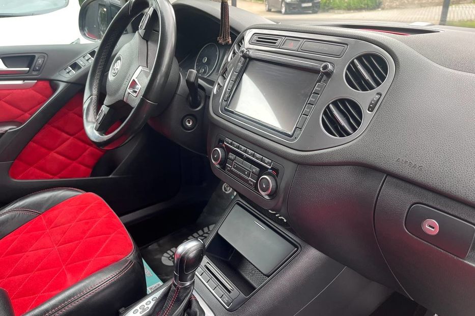 Продам Volkswagen Tiguan 2011 года в Черновцах