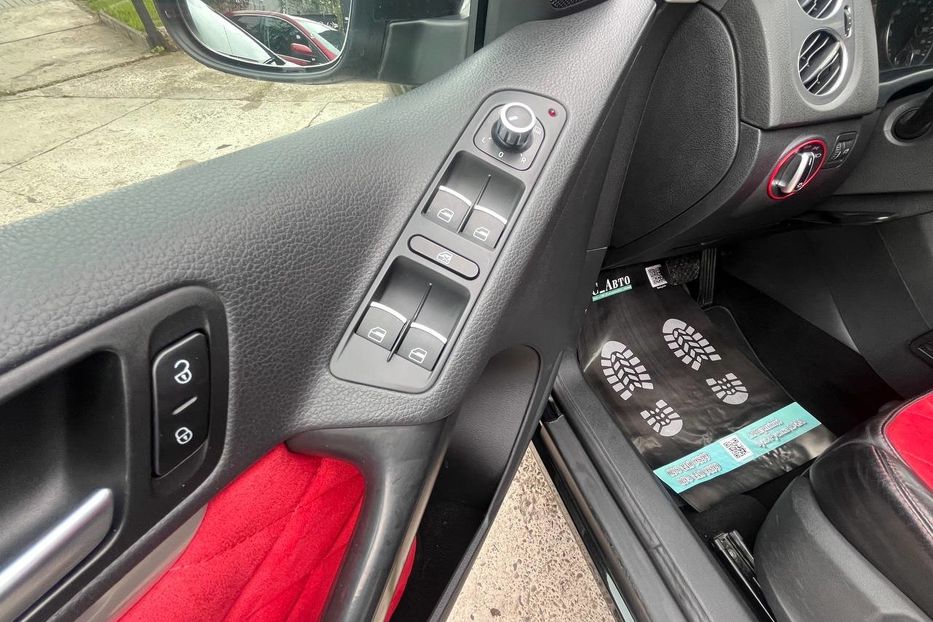 Продам Volkswagen Tiguan 2011 года в Черновцах