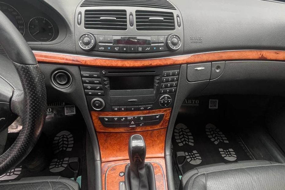 Продам Mercedes-Benz E-Class 2002 года в Черновцах