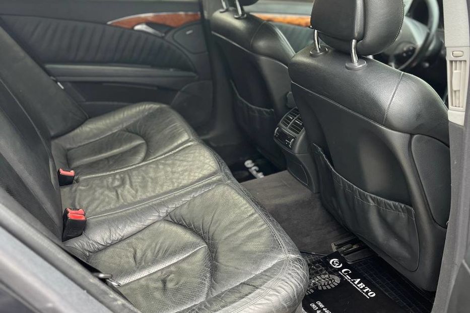 Продам Mercedes-Benz E-Class 2002 года в Черновцах