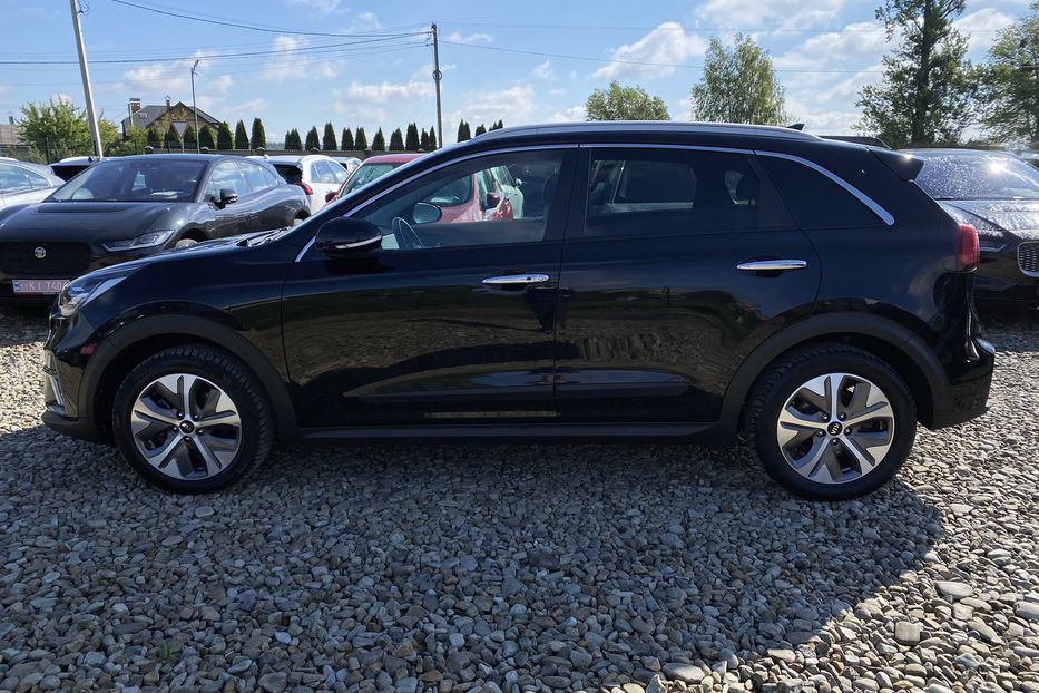 Продам Kia Niro 64kWhМакс.комплектаціяPrestige 2020 года в Львове