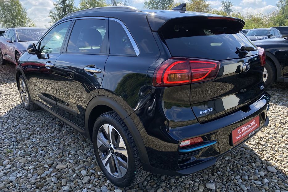 Продам Kia Niro 64kWhМакс.комплектаціяPrestige 2020 года в Львове