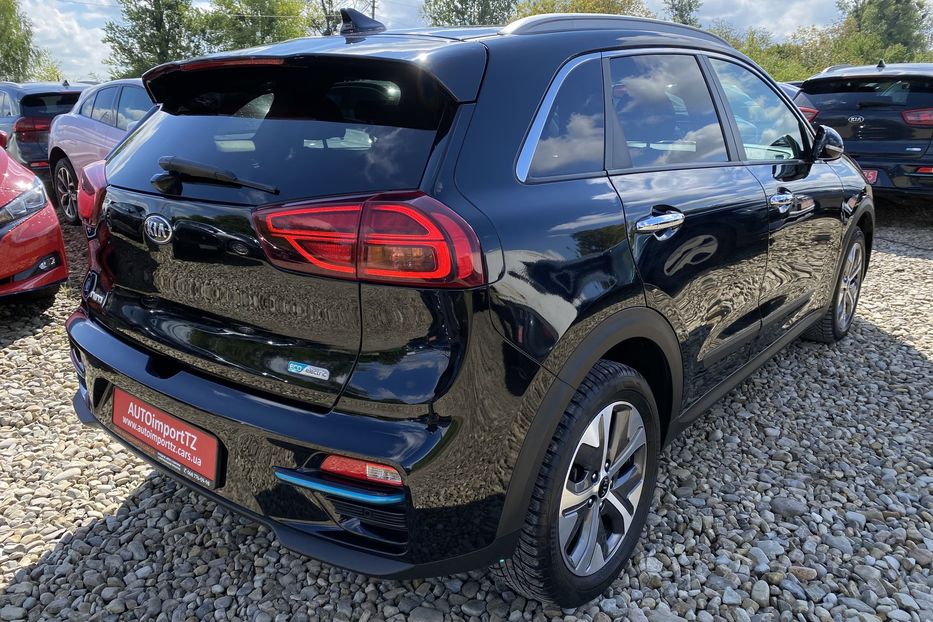 Продам Kia Niro 64kWhМакс.комплектаціяPrestige 2020 года в Львове