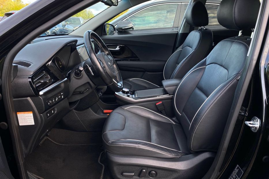 Продам Kia Niro 64kWhМакс.комплектаціяPrestige 2020 года в Львове