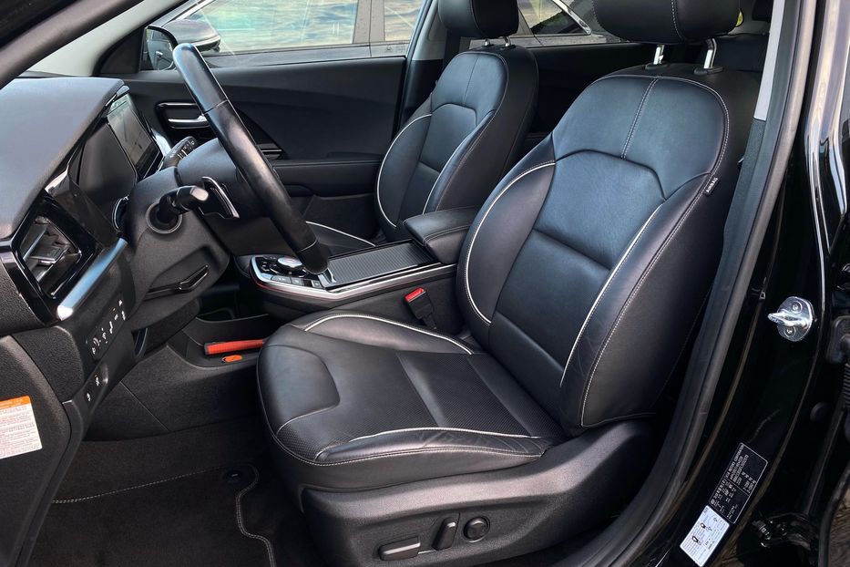 Продам Kia Niro 64kWhМакс.комплектаціяPrestige 2020 года в Львове
