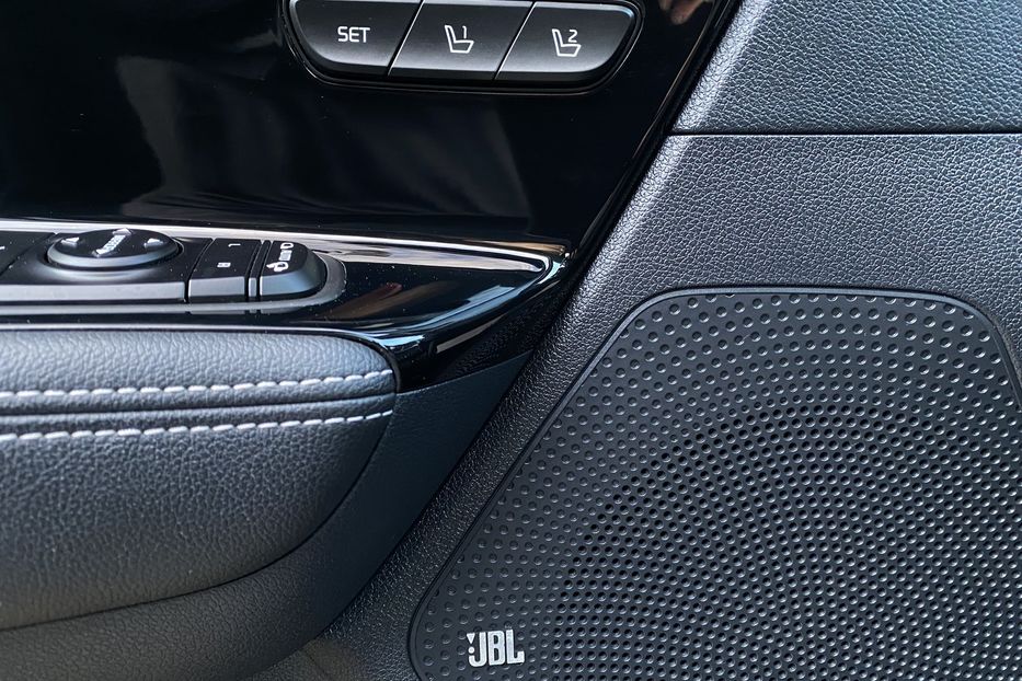 Продам Kia Niro 64kWhМакс.комплектаціяPrestige 2020 года в Львове