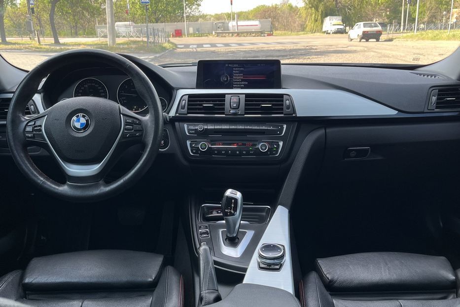 Продам BMW 320 Xdrive 2014 года в Николаеве