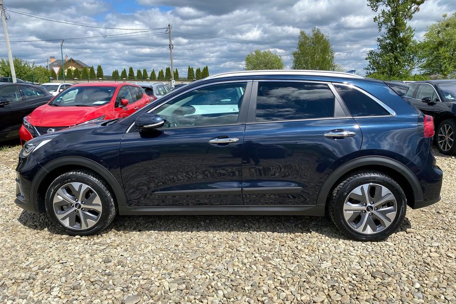Продам Kia Niro 64kWhМакс.комплектаціяPrestige 2020 года в Львове