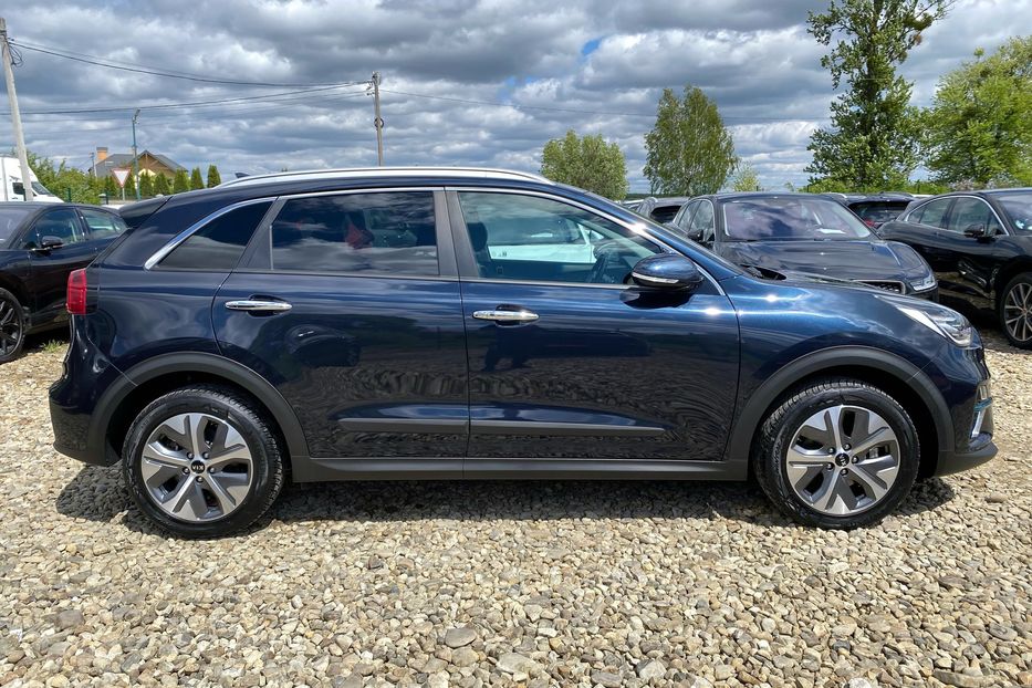 Продам Kia Niro 64kWhМакс.комплектаціяPrestige 2020 года в Львове