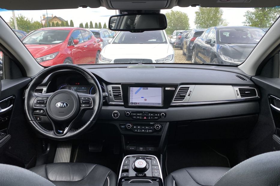Продам Kia Niro 64kWhМакс.комплектаціяPrestige 2020 года в Львове
