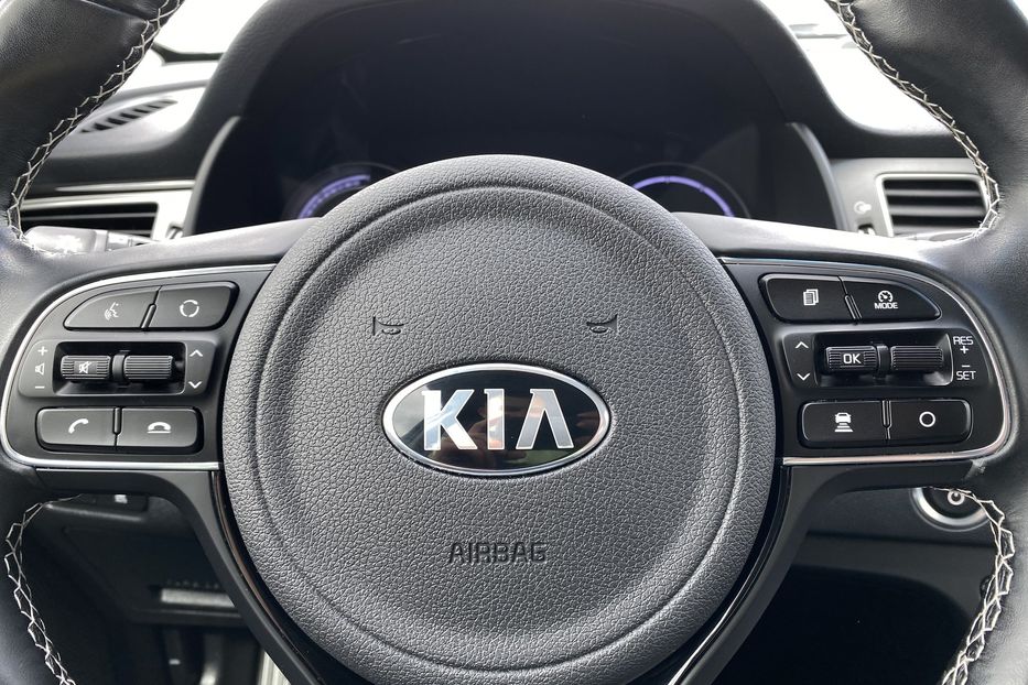 Продам Kia Niro 64kWhМакс.комплектаціяPrestige 2020 года в Львове