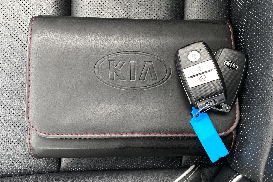 Продам Kia Niro 64kWhМакс.комплектаціяPrestige 2020 года в Львове