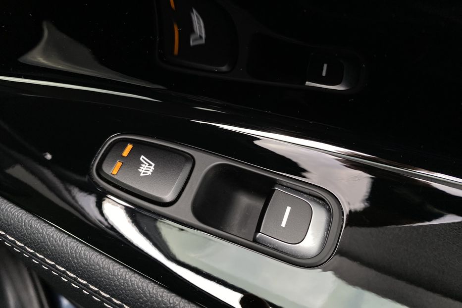 Продам Kia Niro 64kWhМакс.комплектаціяPrestige 2020 года в Львове