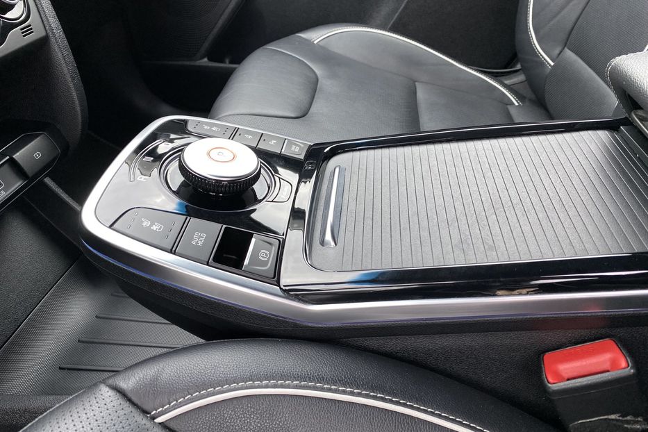Продам Kia Niro 64kWhМакс.комплектаціяPrestige 2020 года в Львове