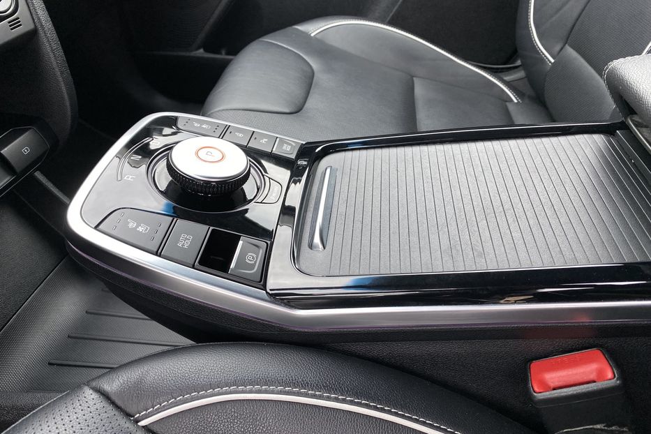 Продам Kia Niro 64kWhМакс.комплектаціяPrestige 2020 года в Львове