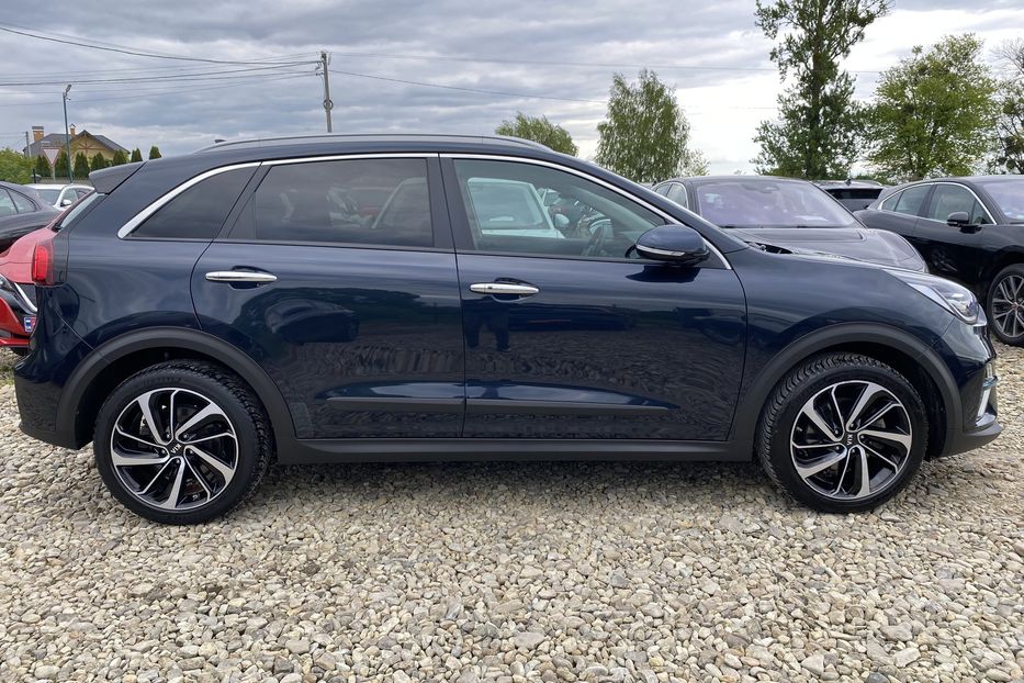 Продам Kia Niro 64kWhМакс.комплектаціяPrestige 2020 года в Львове