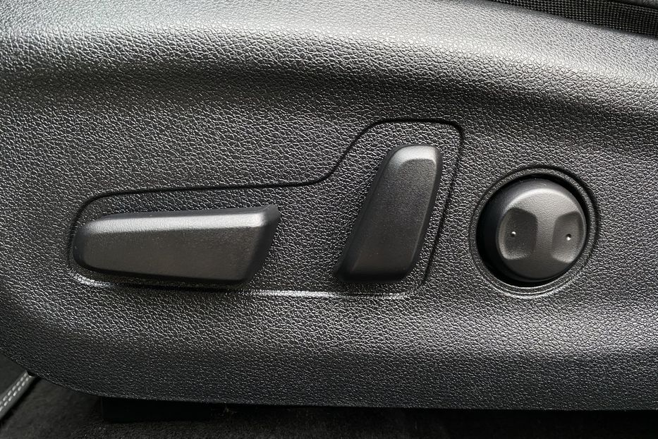 Продам Kia Niro 64kWhМакс.комплектаціяPrestige 2020 года в Львове