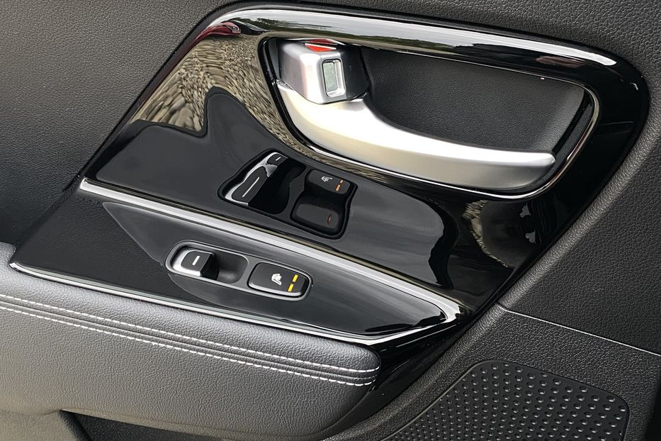 Продам Kia Niro 64kWhМакс.комплектаціяPrestige 2020 года в Львове