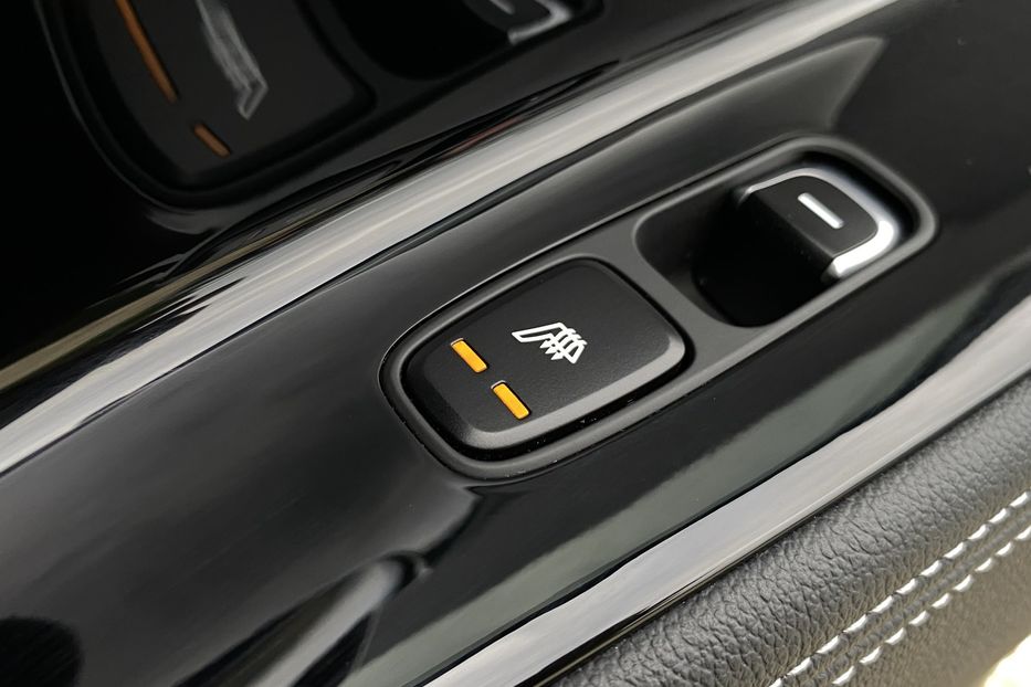 Продам Kia Niro 64kWhМакс.комплектаціяPrestige 2020 года в Львове