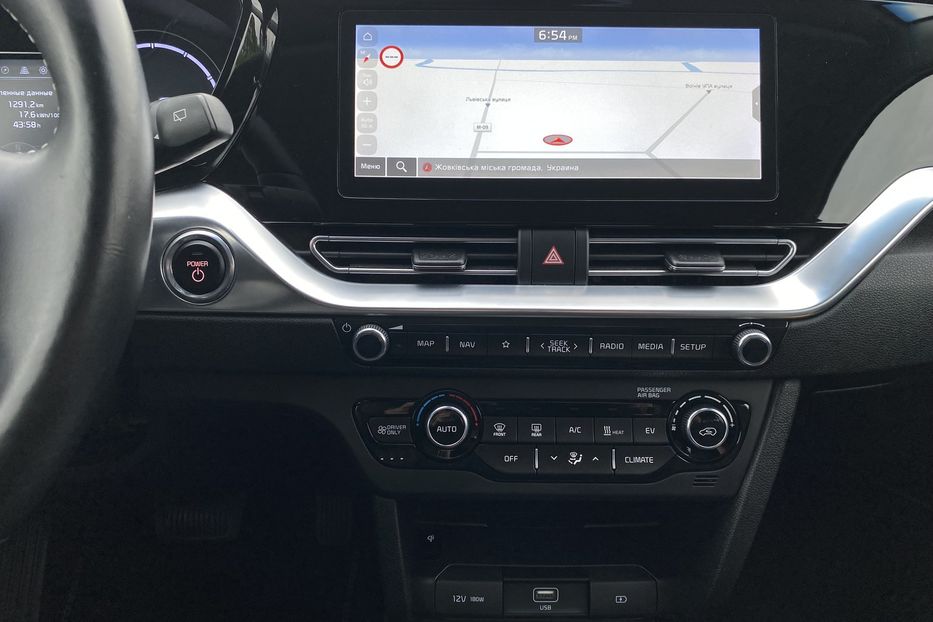 Продам Kia Niro 64kWhМакс.комплектаціяPrestige 2020 года в Львове