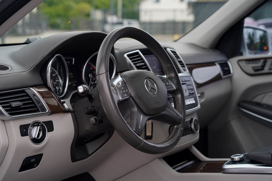 Продам Mercedes-Benz GL-Class 350CDI BLUETEC 2012 года в Черновцах