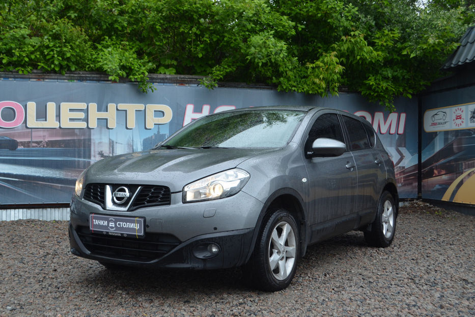 Продам Nissan Qashqai 2013 года в Киеве