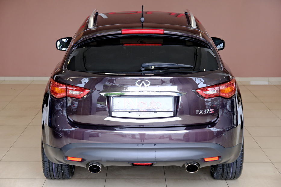 Продам Infiniti FX 37S 2011 года в Одессе