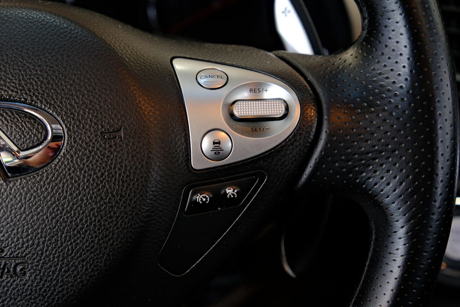 Продам Infiniti FX 37S 2011 года в Одессе