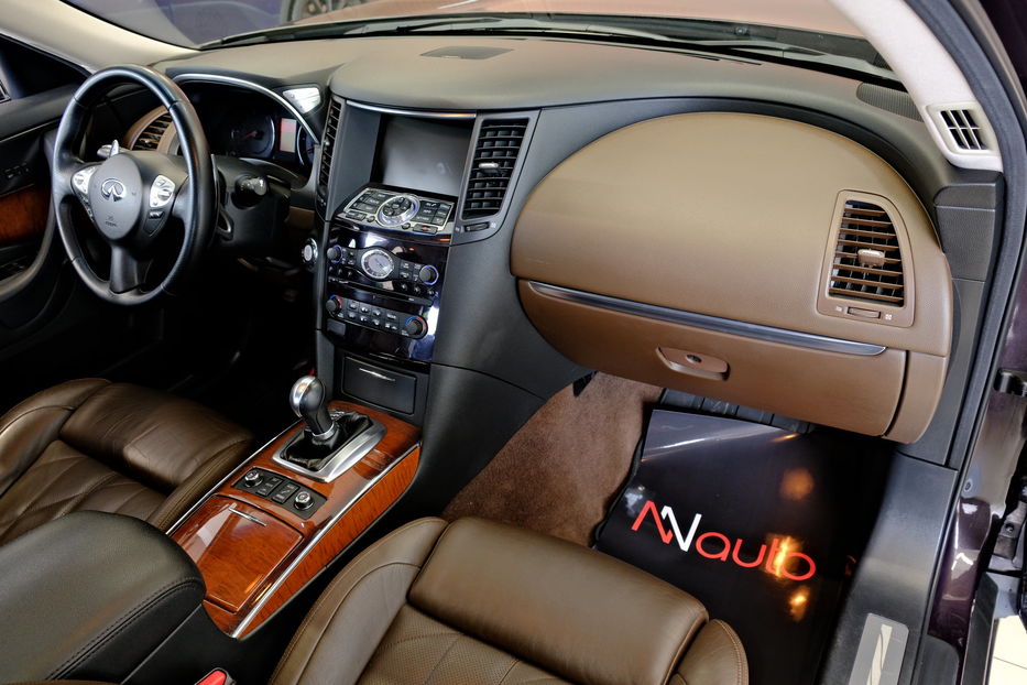 Продам Infiniti FX 37S 2011 года в Одессе